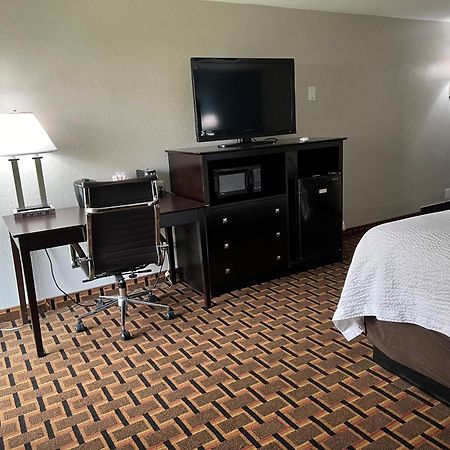 Days Inn By Wyndham Joplin Exterior photo